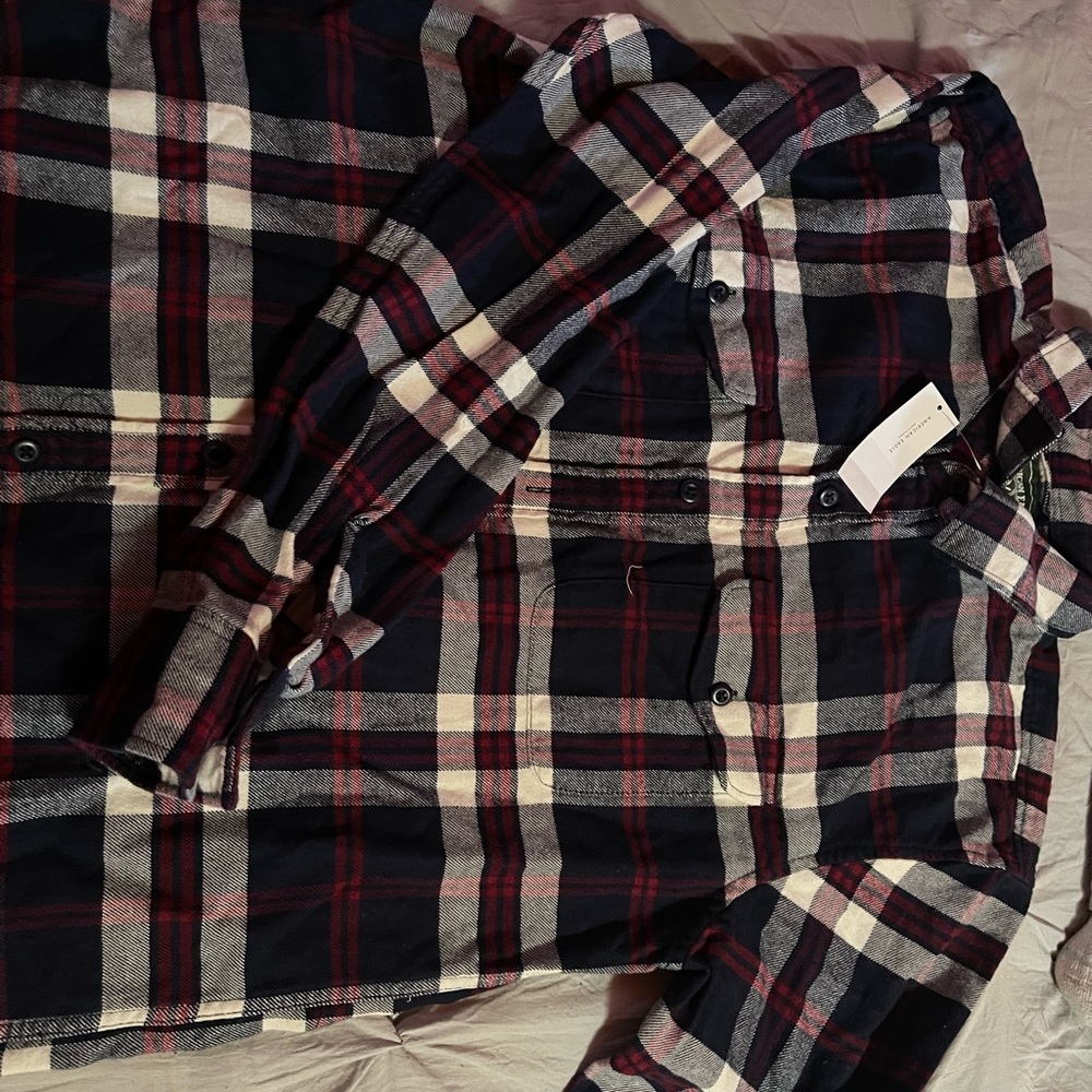 NEW- American eagle Men flannel